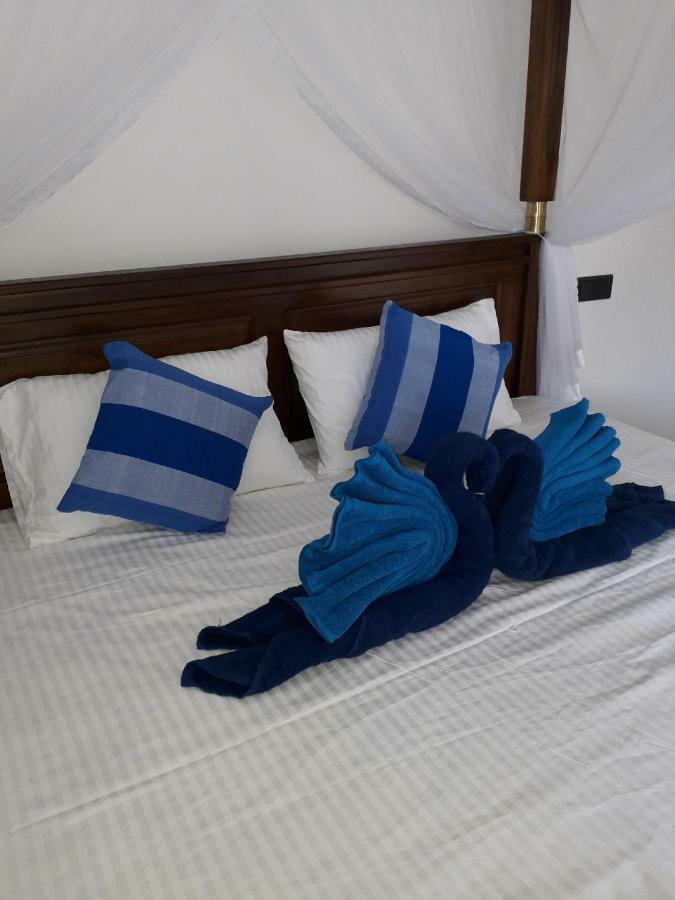 The Wave'S Guest House Mirissa Dış mekan fotoğraf