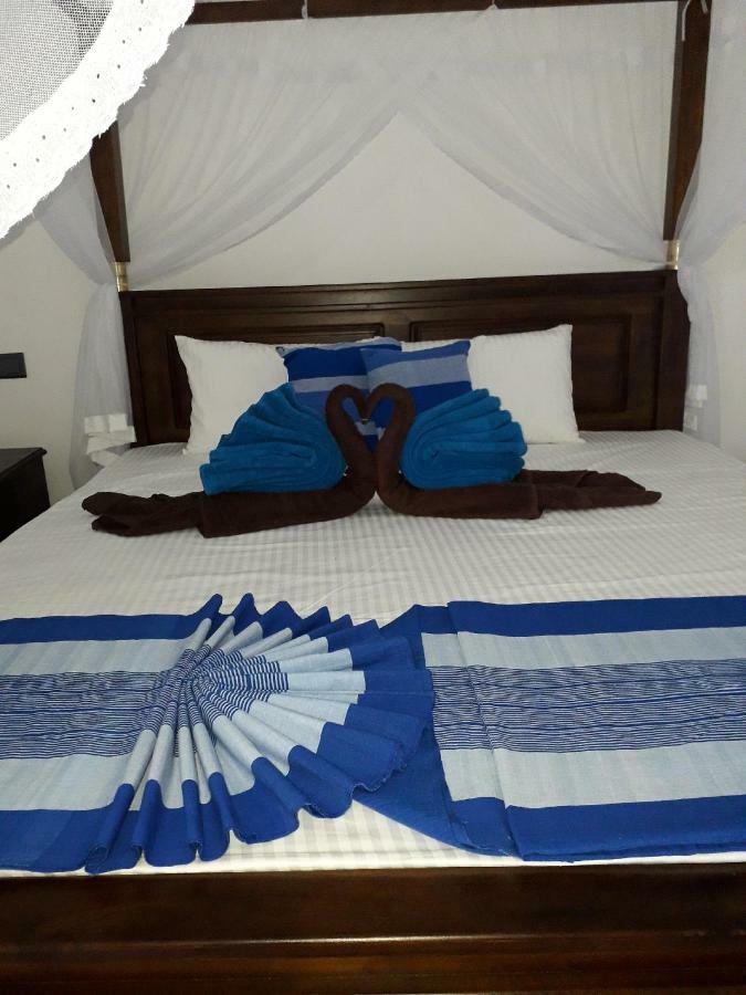 The Wave'S Guest House Mirissa Dış mekan fotoğraf